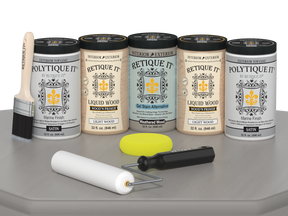 Retique It Wood'n Door smooth finish stain kit for front and garage doors in Weathered Wood, satin finish, ideal for wood surfaces.