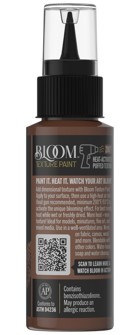 Retique It® Bloom Texture Paint 4-pack in Hearthgrain finish, featuring textured wall paint swatches and application details.
