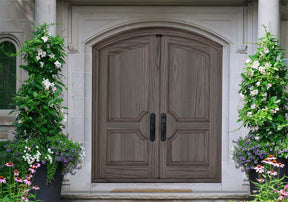 Retique It Wood'n Finish Kit in Harbor Gray with four large interior top coat bottles for wood furniture and surfaces.