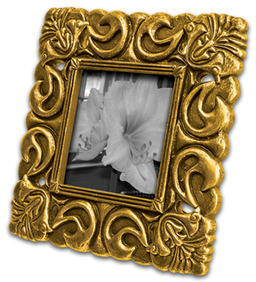 DecoArt Metallic Lustre in Champagne Ice, 1 oz bottle, shiny metallic finish, ideal for craft and decorative projects.