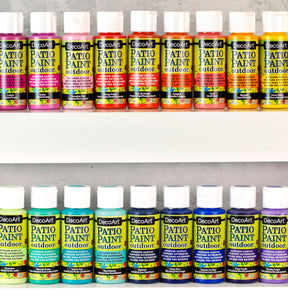 DecoArt Vintage Rose outdoor acrylic patio paint in 2 oz bottle, suitable for garden furniture and outdoor decor.